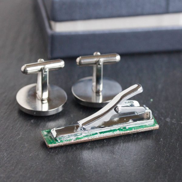 Cufflinks and tie clip set, stainless steel For Sale