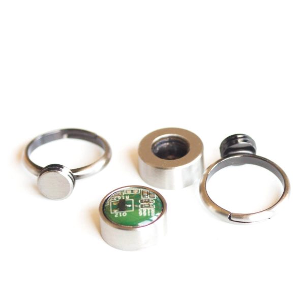 Ring with interchangeable buttons, recycled circuit board ring, unisex jewelry For Sale